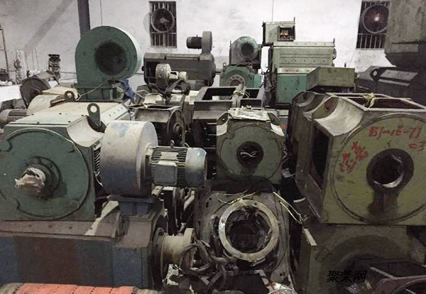 將直流電機(jī)連接到交流電源會(huì)產(chǎn)生什么后果？